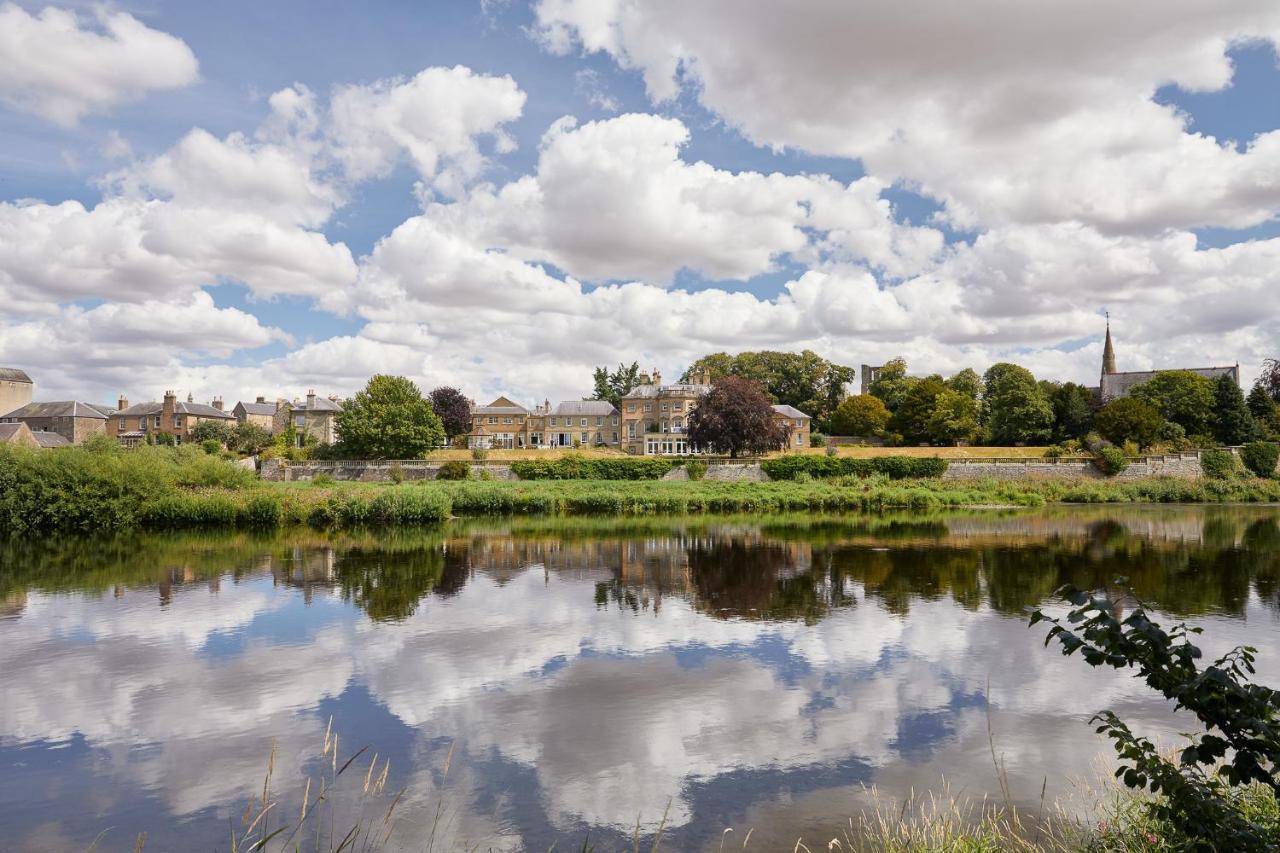 Ednam House 3*